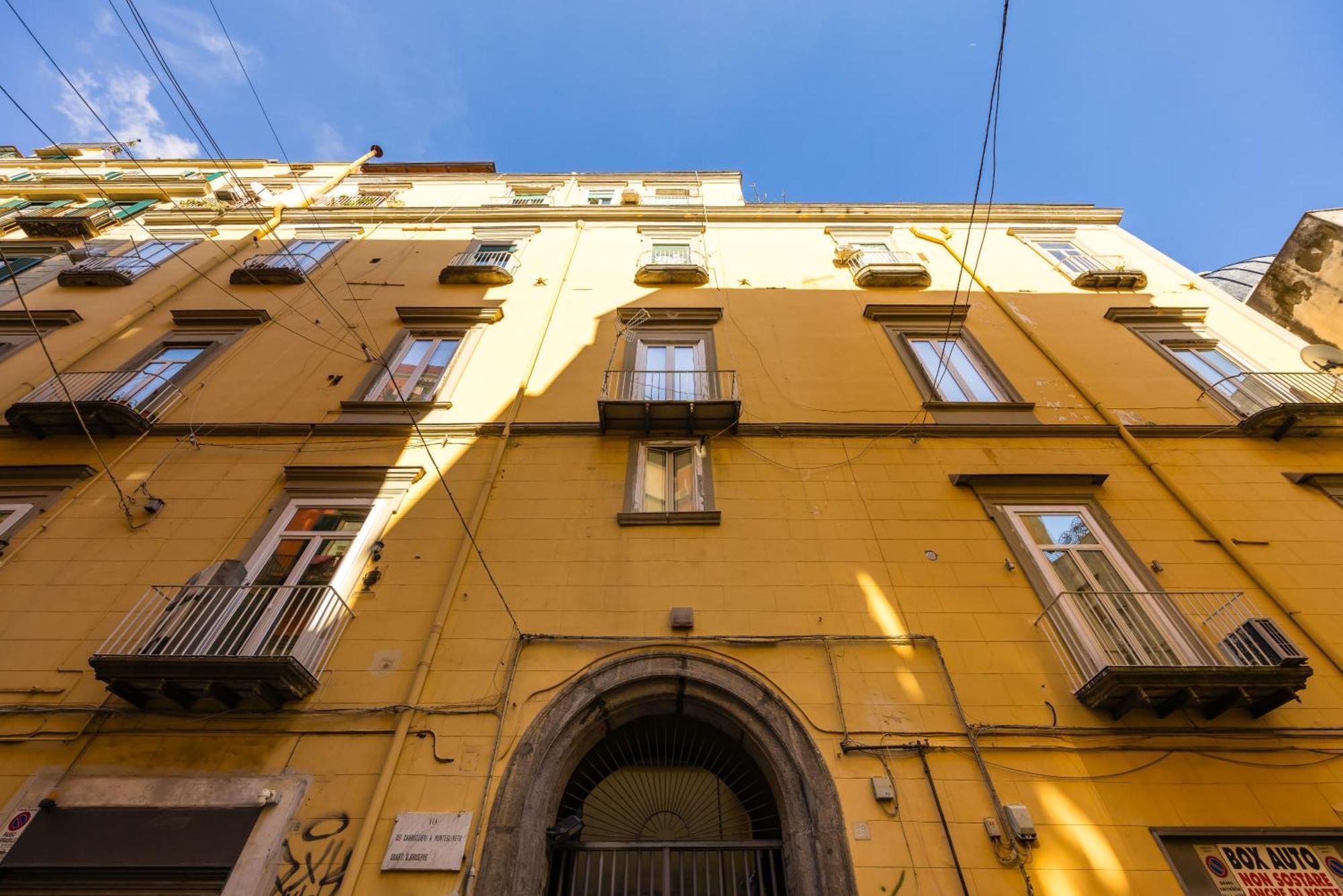 나폴리 Carrozzieri Nest At Historical Center 아파트 외부 사진
